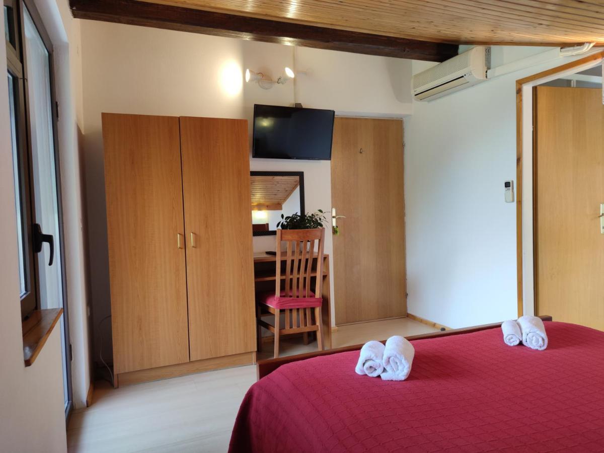 Bed and Breakfast Pansion Alen - Dugi Otok à Luka  Extérieur photo